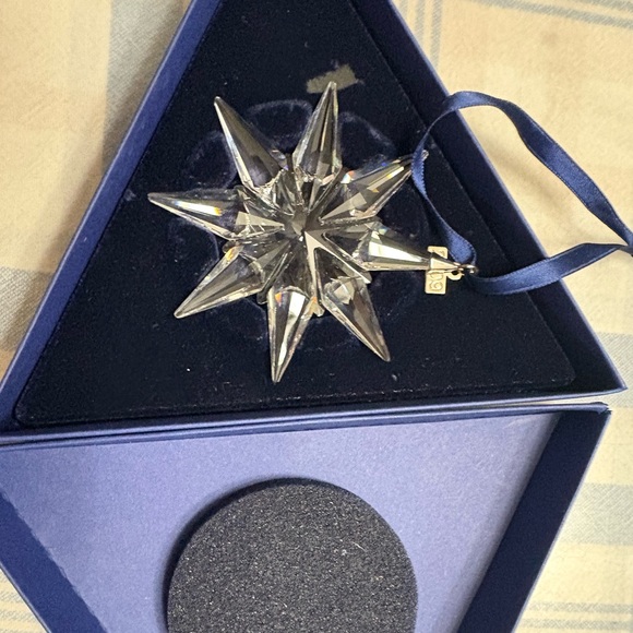 Swarovski Blue Christmas Ornament Box collectible - Picture 3 of 9